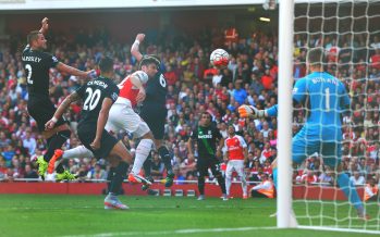 LONDON, ENGLAND - SEPTEMBER 12: Olivier Giroud scores Arsenal's 2nd goal past Jack Butland of Stoke during the Barclays Premier League match between Arsenal and Stoke City on September 12, 2015 in London, United Kingdom. (Photo by David Price/Arsenal FC via Getty Images) *** Local Caption *** Olivier Giroud; Jack Butland
