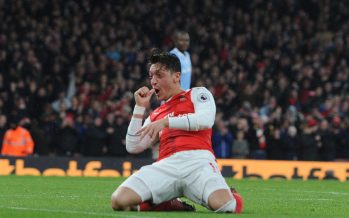 LONDON, ENGLAND - DECEMBER 10: Mesut Ozil celebrates scorign the 2nd Arsenal goal during the Premier League match between Arsenal and Stoke City at Emirates Stadium on December 10, 2016 in London, England. (Photo by Stuart MacFarlane/Arsenal FC via Getty Images) *** Local Caption *** Mesut Ozil;Oezil