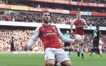 LONDON, ENGLAND - OCTOBER 28: Sead Kolasinac celebrates scoring the 1st Arsenal goal during the Premier League match between Arsenal and Swansea City at Emirates Stadium on October 28, 2017 in London, England. (Photo by Stuart MacFarlane/Arsenal FC via Getty Images) *** Local Caption *** Sead Kolasinac